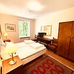 Wilde Guest Old Town *