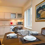 Wilde Guest Old Town Apartman *