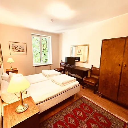 Wilde Guest Old Town *