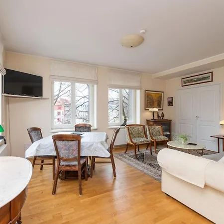 Wilde Guest Old Town